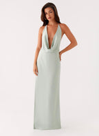 Naomi Maxi